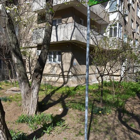 Luxury Studio / Ghencea Apartment Bucharest Luaran gambar