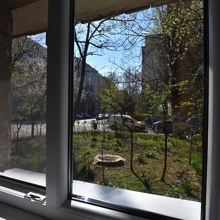 Luxury Studio / Ghencea Apartment Bucharest Luaran gambar