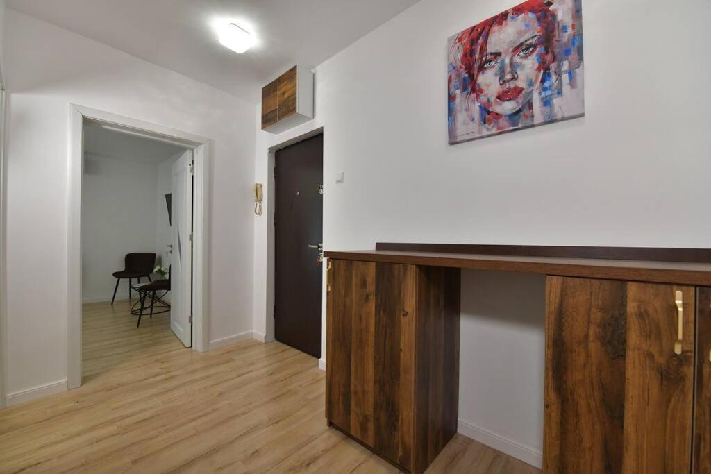 Luxury Studio / Ghencea Apartment Bucharest Luaran gambar
