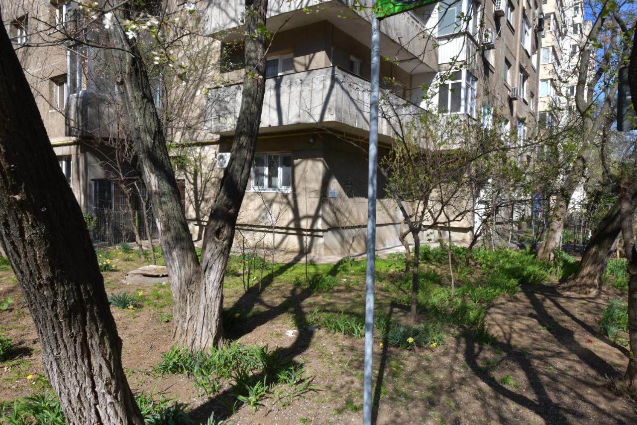 Luxury Studio / Ghencea Apartment Bucharest Luaran gambar